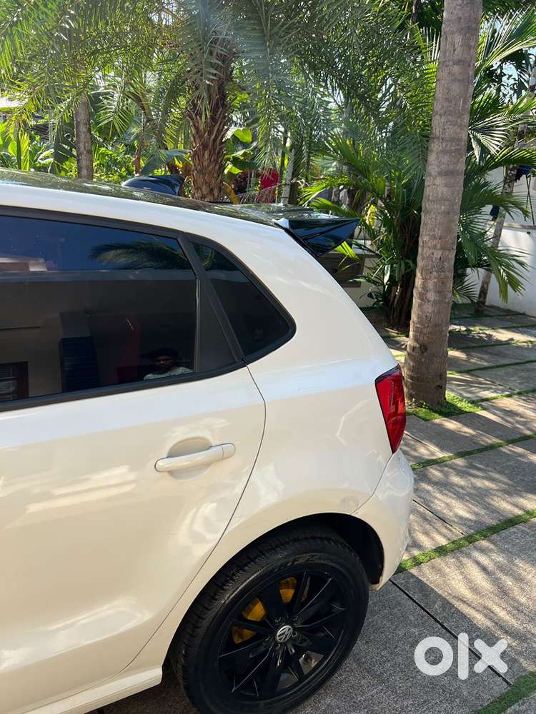 Volkswagen Polo Petrol 2016
