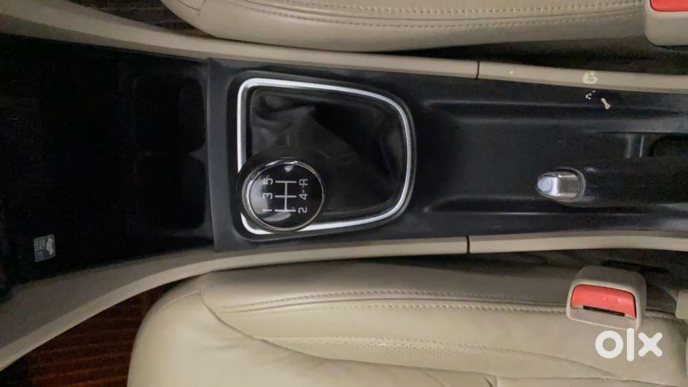 Maruti Suzuki Ciaz 1.5 Alpha Shvs Petrol, 2022, Petrol