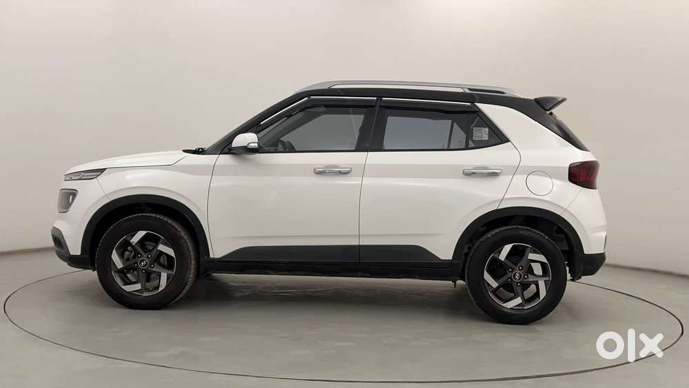 Hyundai Venue 1.0 Sx (o) Turbo Dct, 2022, Petrol