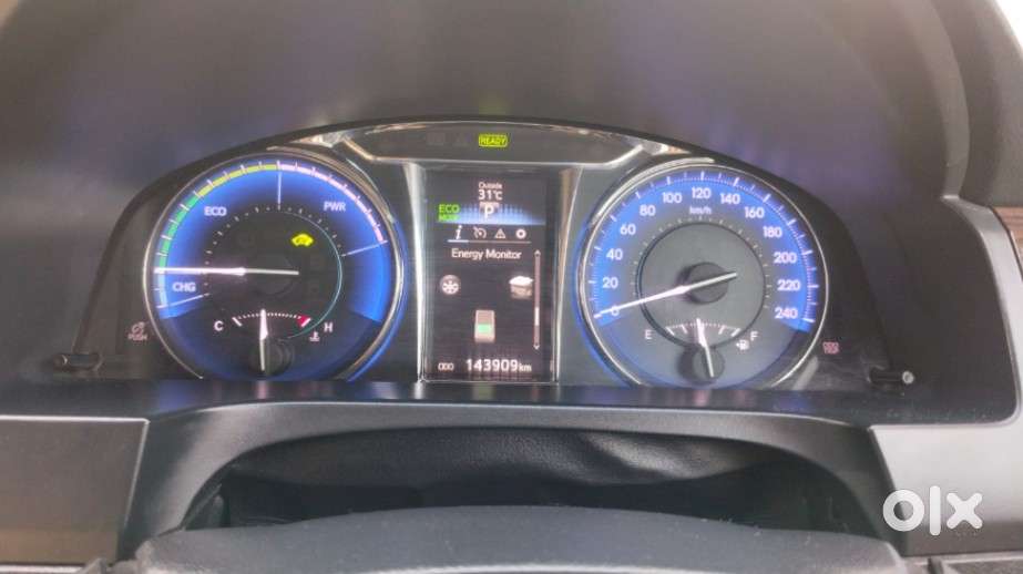 Toyota Camry Hybrid, 2016, Cng & Hybrids