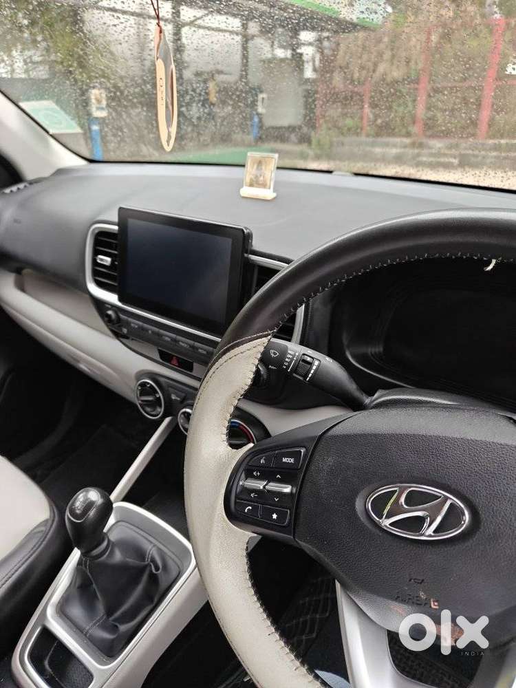 Hyundai Venue S 1.2 Petrol, 2023, Petrol