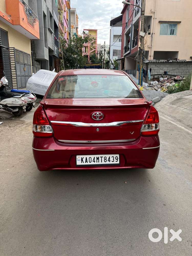 Toyota Etios 1.5 V, 2017, Petrol