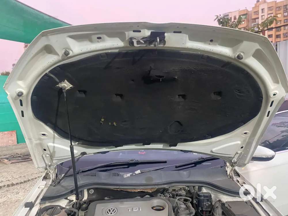 Volkswagen Passat 2012 Diesel Variant2.0tdi