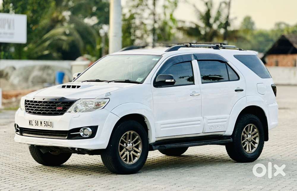 Toyota Fortuner 3.0 4x2 Automatic, 2014, Diesel