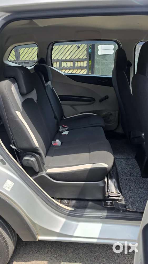 Renault Triber 1.0 Rxe, 2023, Petrol