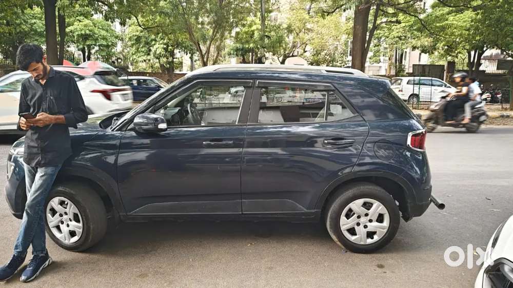 Hyundai Venue Kappa 2021 Petrol Mt. One Hand Running Vehicle