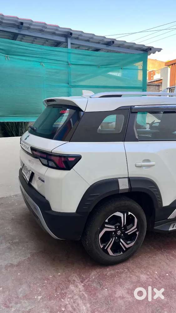 Maruti Suzuki Brezza Zxi Plus 2024