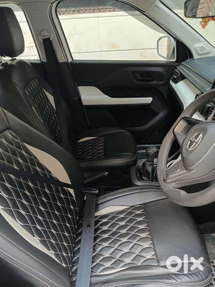 Tata Punch Petrol 2023