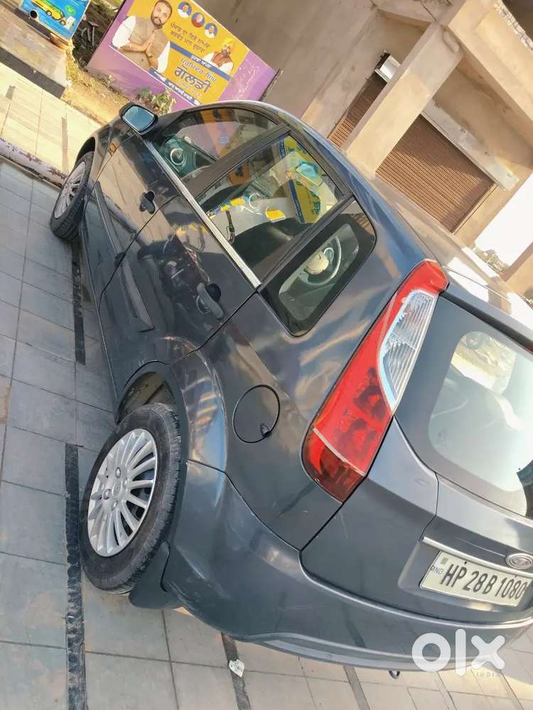 Ford Figo Petrol 2011 Year