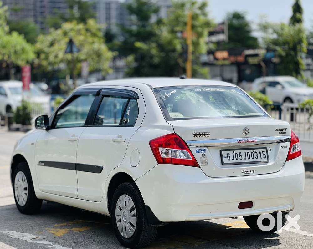 Maruti Suzuki Swift Dzire Vxi Optional, 2014, Petrol