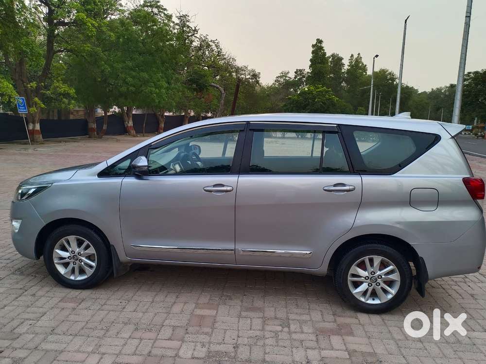 Toyota Innova Crysta 2.4 G Mt 8s, 2018, Diesel