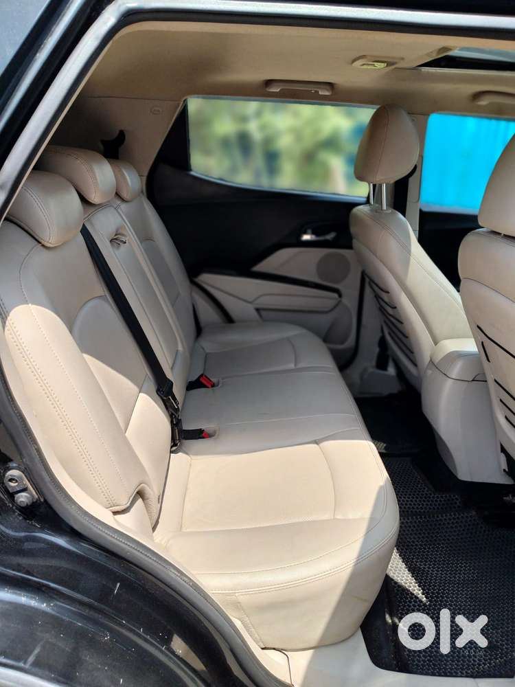 Mahindra Xuv300 W8 Option Diesel, 2019, Diesel