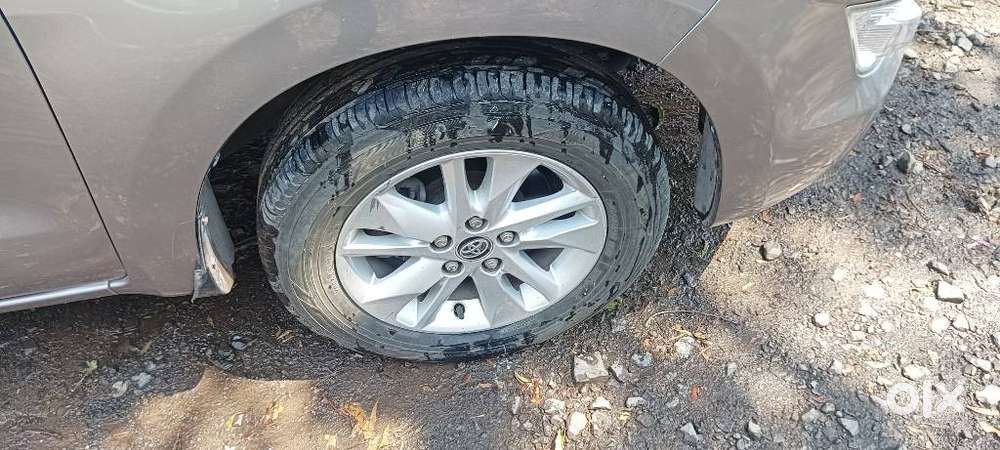 Toyota Innova Crysta 2.4 V, 2016, Diesel