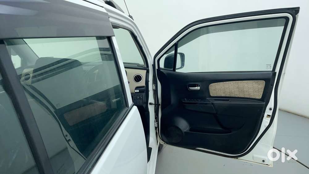 Maruti Suzuki Wagon R 1.0 Vxi Amt, 2018, Petrol