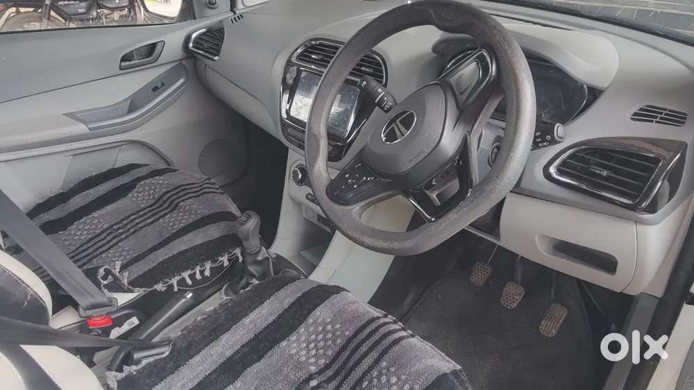Tata Tigor Xm Petrol Cng Dual Cylinder