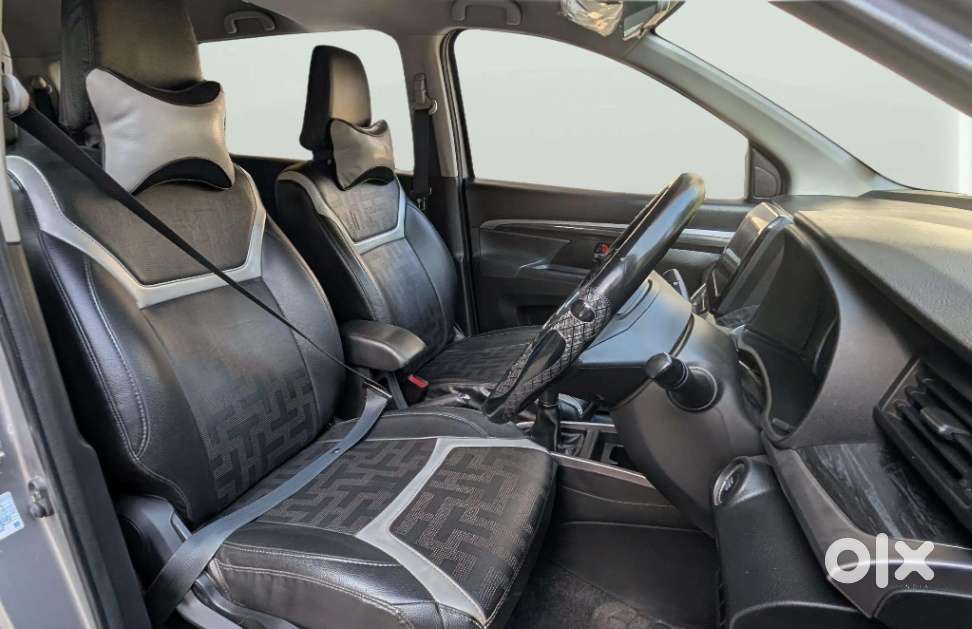 Maruti Suzuki Xl6 1.5 Zeta Mt, 2022, Petrol