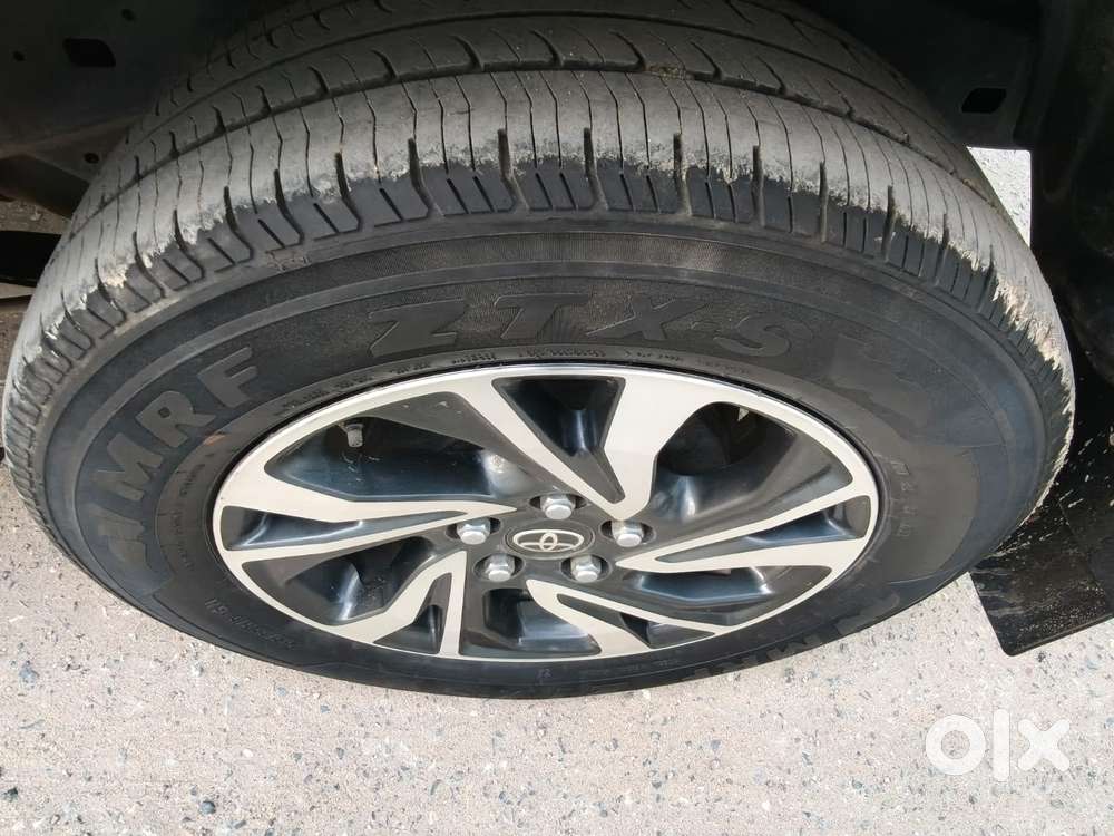 Toyota Innova Crysta 2.4 G Mt 7 Str, 2021, Diesel