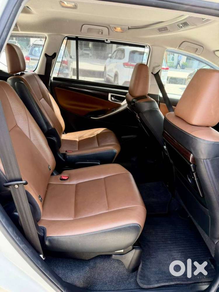 Toyota Innova Crysta [2020-ongoing] 2.7 Zx At 7 Str, 2022, Petrol