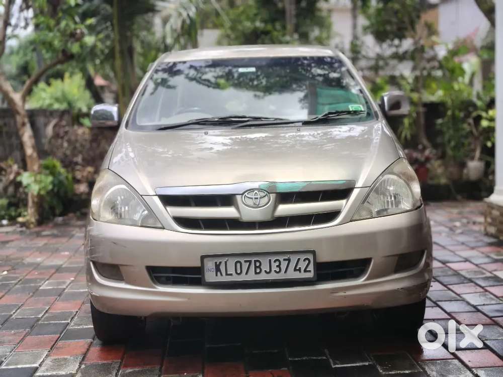 Toyota Innova 2.5 V 2008