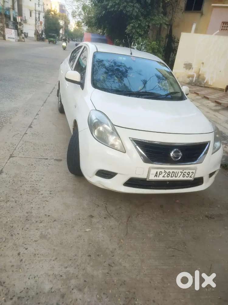 Nissan Sunny 2013 Diesel 170000 Km Driven