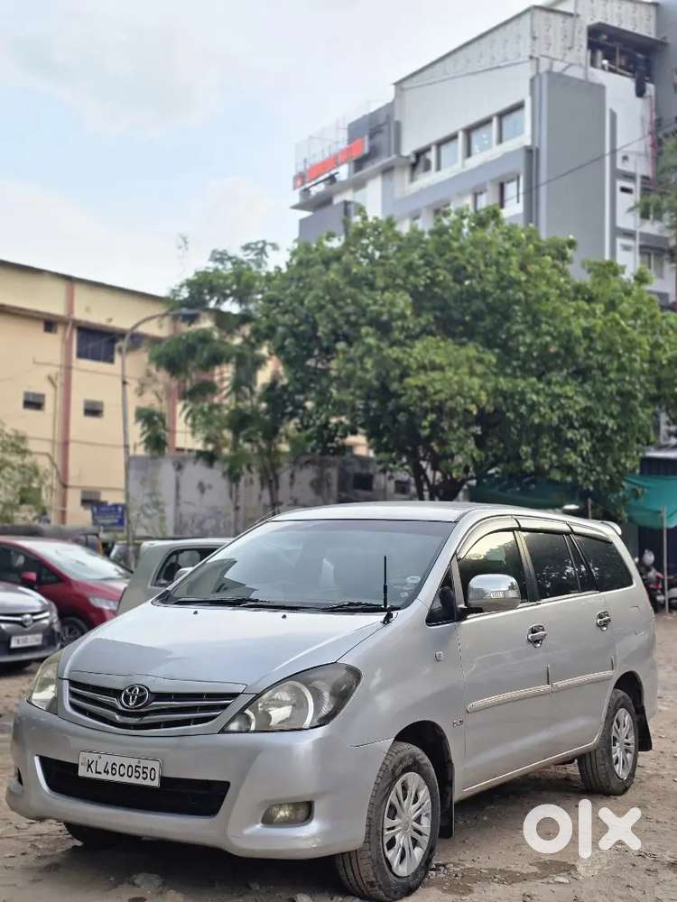 Toyota Innova 2009 Diesel Well Maintained