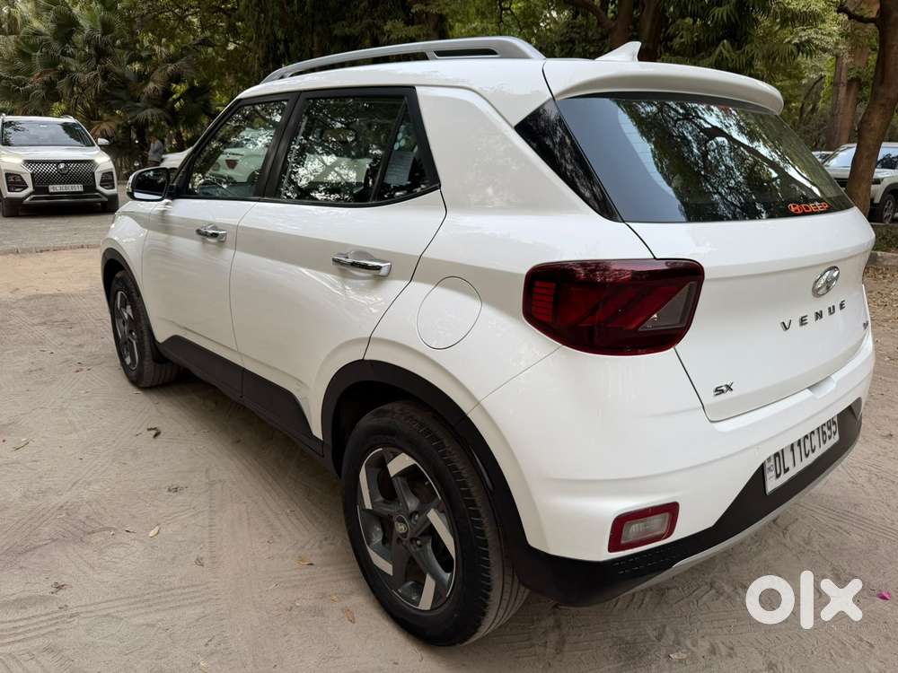 Hyundai Venue Sx Plus Turbo Dct, 2020, Petrol