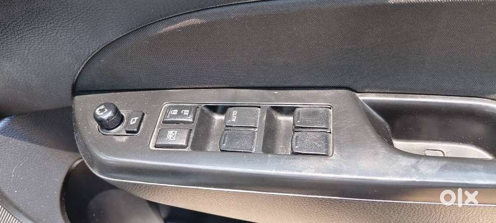 Maruti Suzuki Swift 1.2 Vxi (o), 2016, Petrol