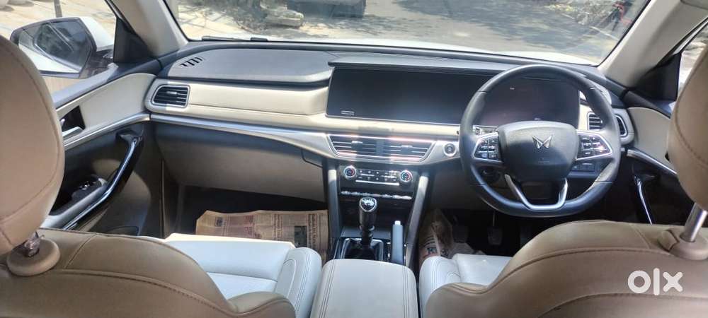 Mahindra Xuv700 2.2 Ax 7 Diesel Mt Str, 2022, Diesel