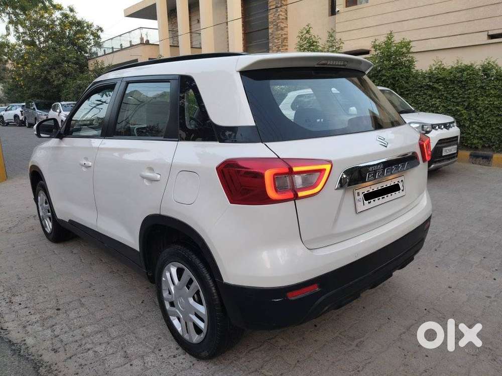 Maruti Suzuki Brezza 1.5 Vxi Smart Hybrid, 2021, Petrol