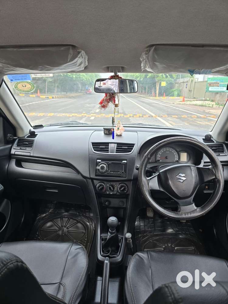 Maruti Suzuki Swift Lxi Optional-o, 2015, Petrol