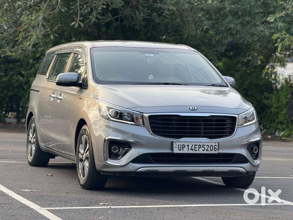 Kia Carnival Premium, 2020, Diesel