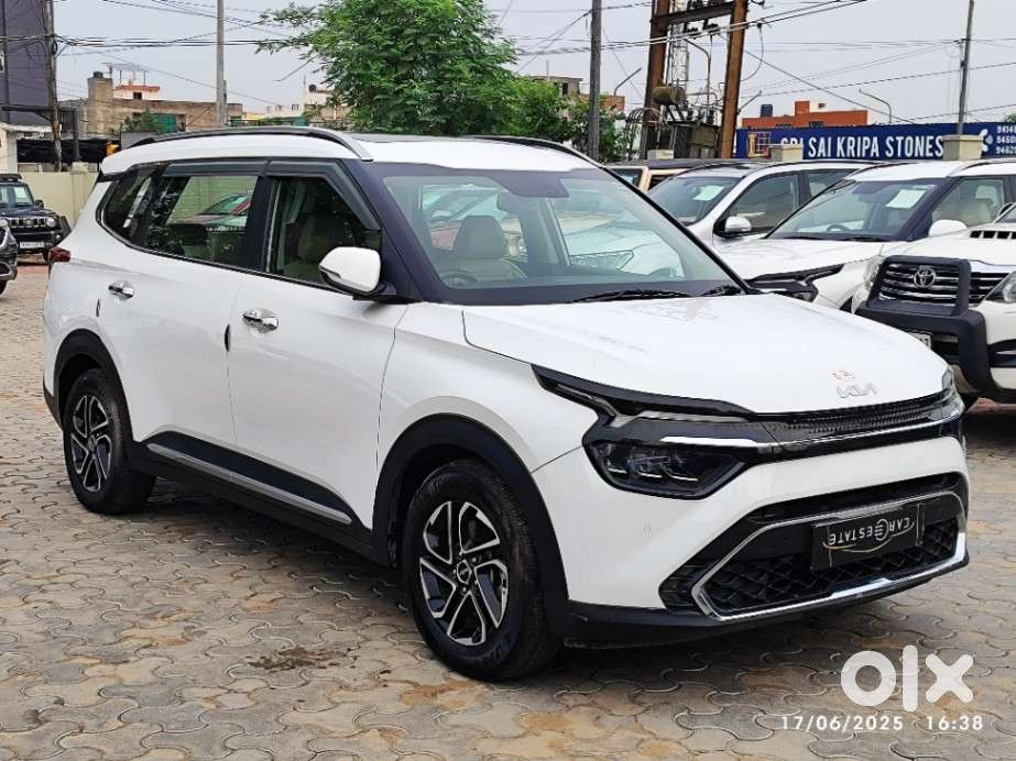 Kia Carens 1.5 Luxury Plus Diesel At 7 Str, 2022, Diesel