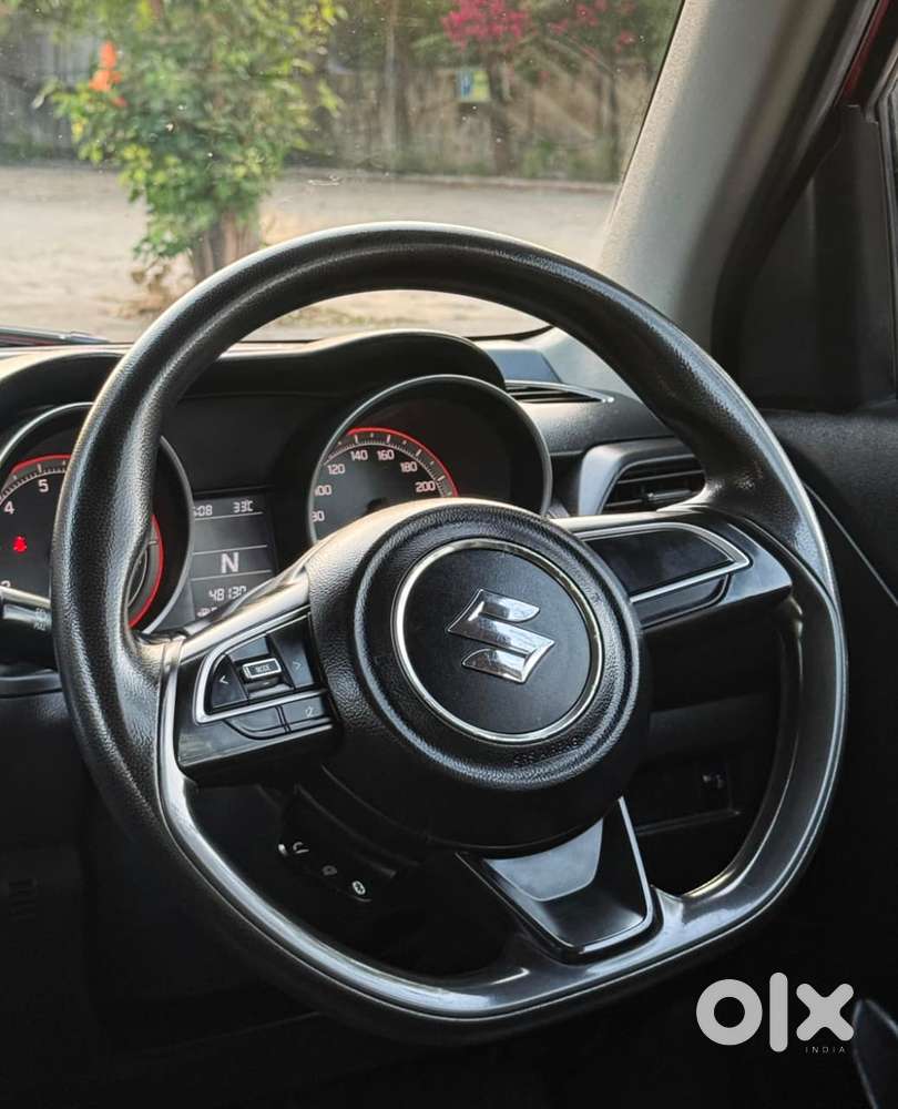 Maruti Suzuki Swift Vxi Ags, 2018, Petrol