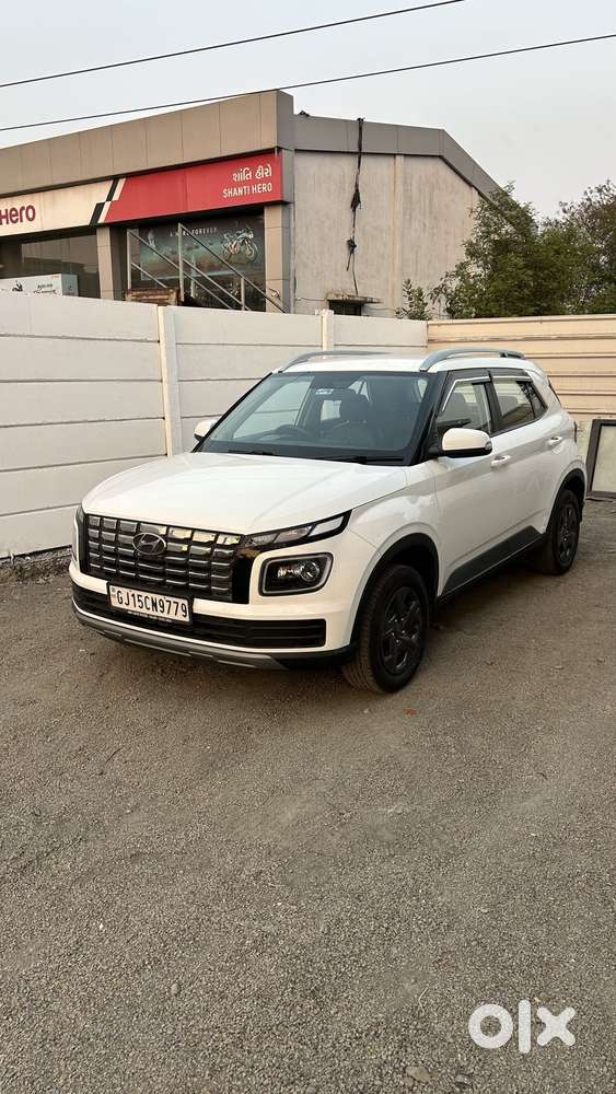Hyundai New Venue Se, 2023, Petrol