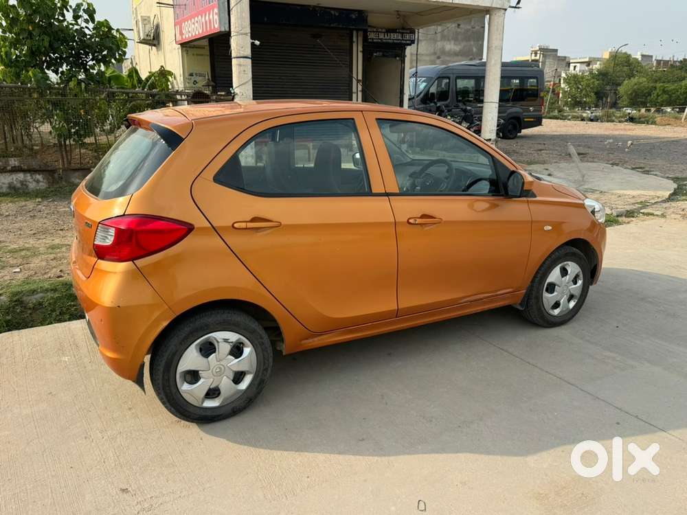 Tata Tiago Petrol 2018