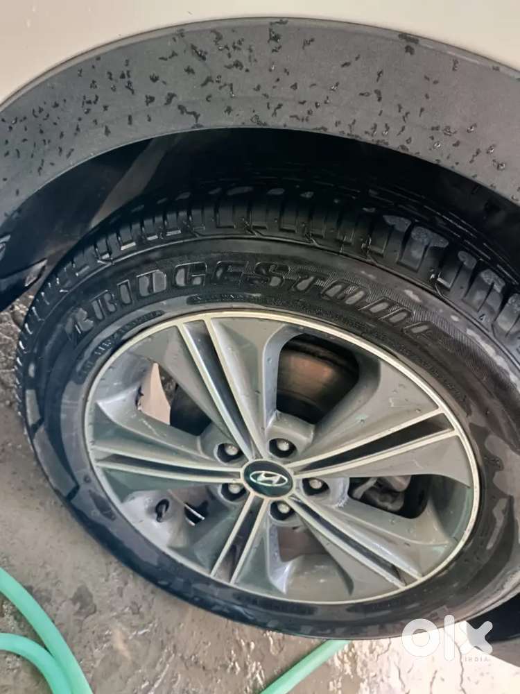 First Owner 
Ful Bima 
2017 Model 
Donon Chabi 
Fuel .petrol 
Running