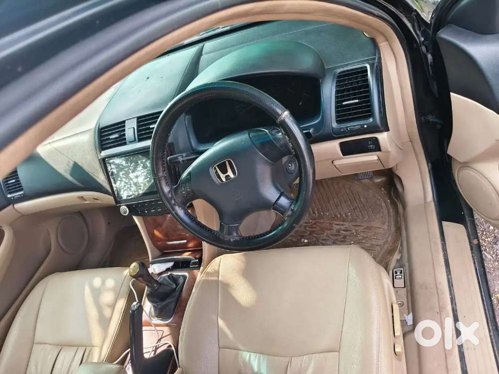 Gadi Me Kuch Kam Nhi 2 Gadi Ho Gai Sem Model Is Liye Dena He