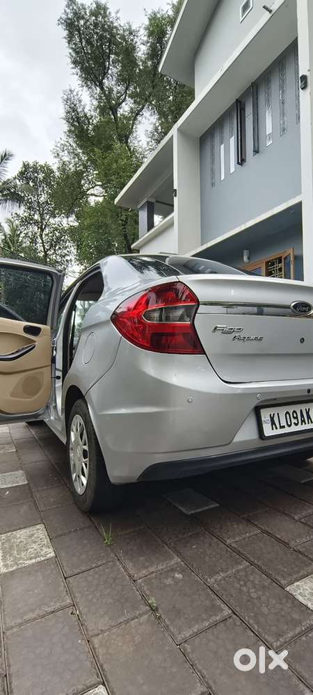 Ford Figo Aspire 2015