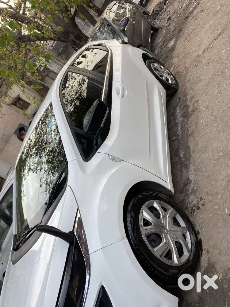 Tata Altroz 2023 Diesel Well Maintained