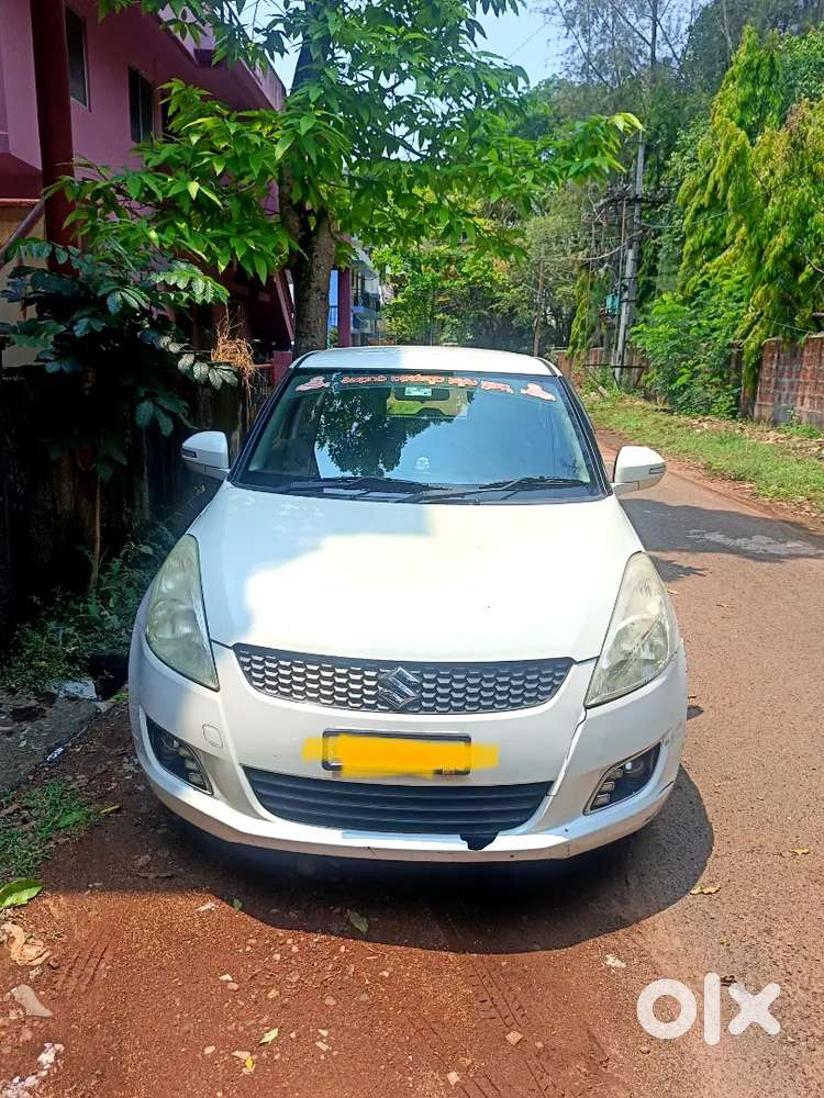 Maruti Suzuki Swift 2014 Diesel 102000 Km Driven