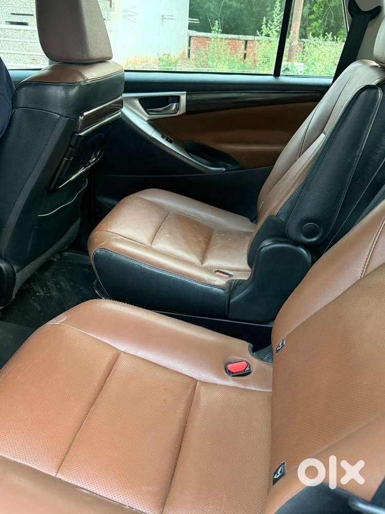 Toyota Innova Crysta [2020-ongoing] 2.4 Zx 7 Str, 2021, Diesel