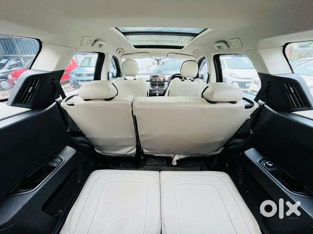 Tata Safari 2.0 Kryotec Xt Plus Dark Edition, 2023, Diesel