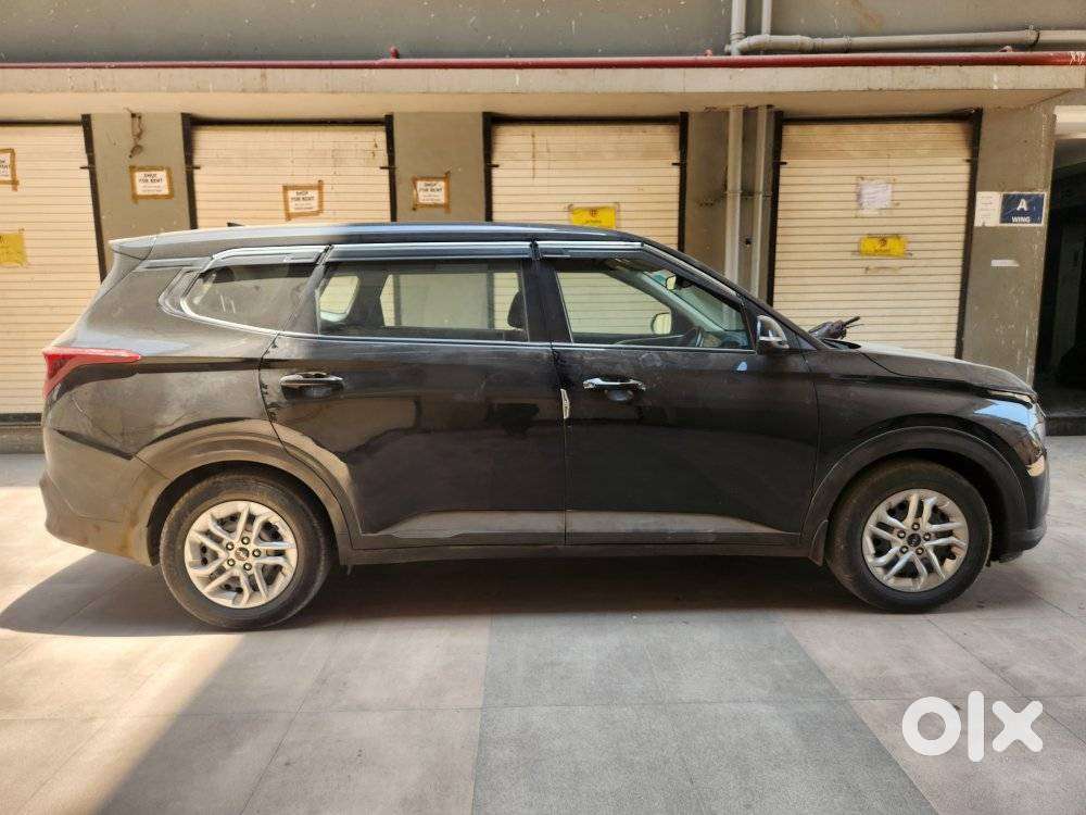 Kia Carens G 1.5 6mt Premium (o) 7-seater, 2024, Diesel