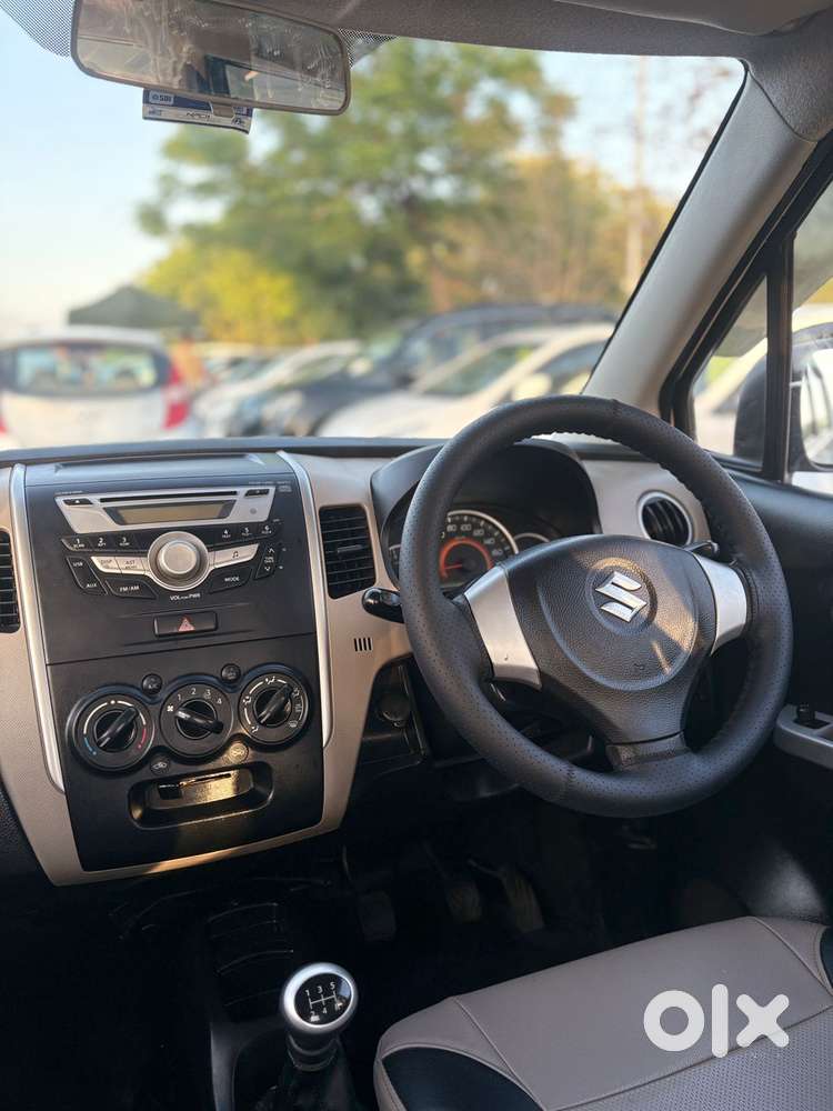 Maruti Suzuki Wagon R Vxi Plus Optional, 2016, Petrol