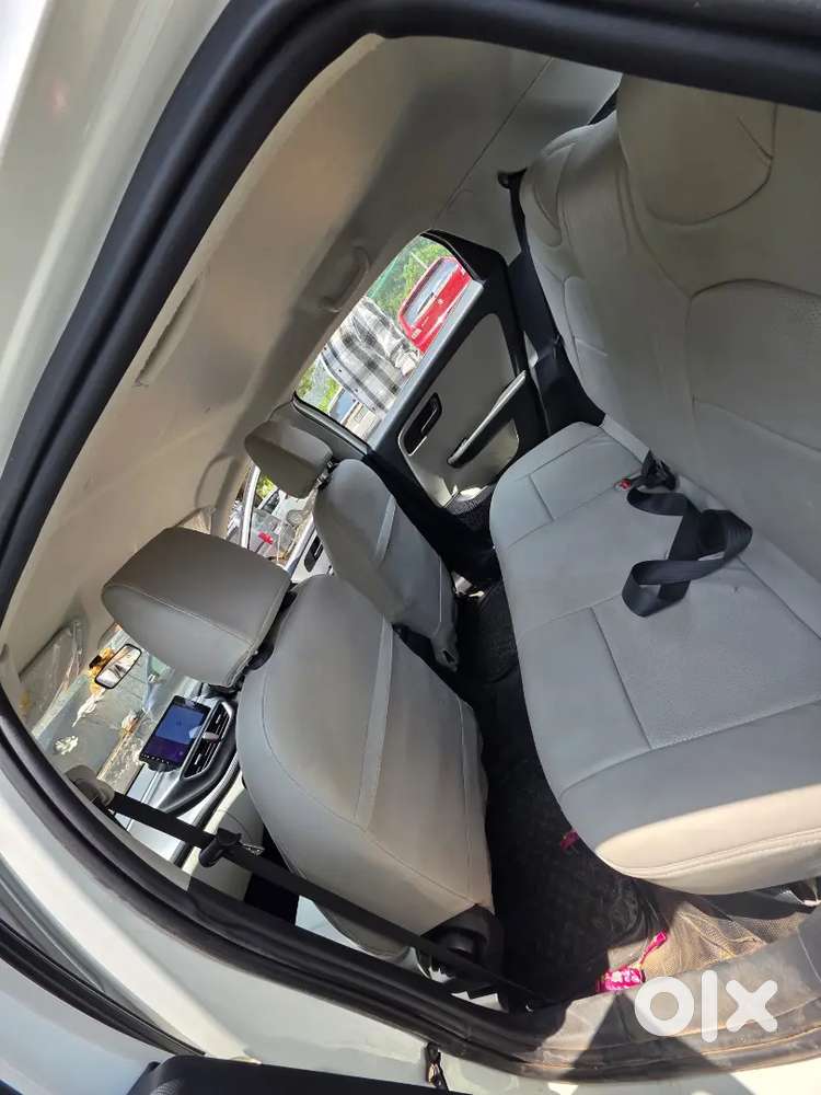 Tata Altroz 1.2 Xm 2024 Petrol Manual 25000 Km