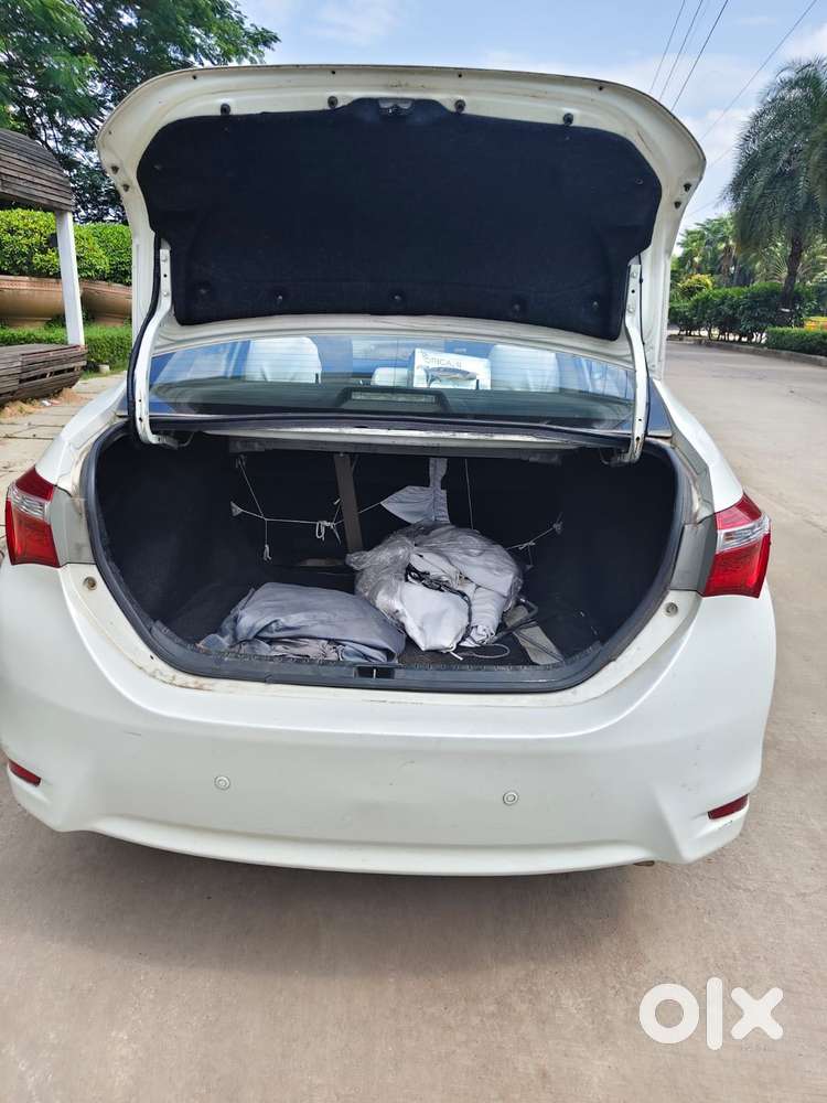 Toyota Corolla Altis Gl Mt, 2015, Petrol