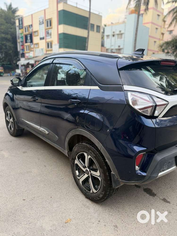 Tata Nexon AMT XZA PLUS, 2023, Petrol