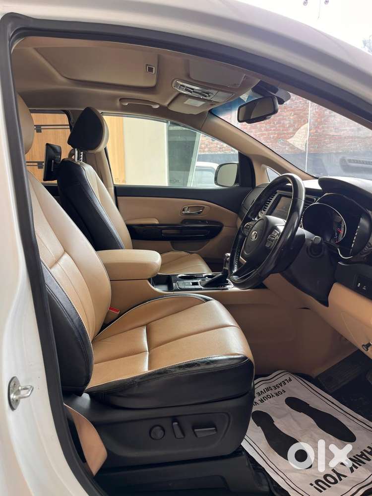 Kia Carnival Limousine Plus 7 Str, 2021, Diesel