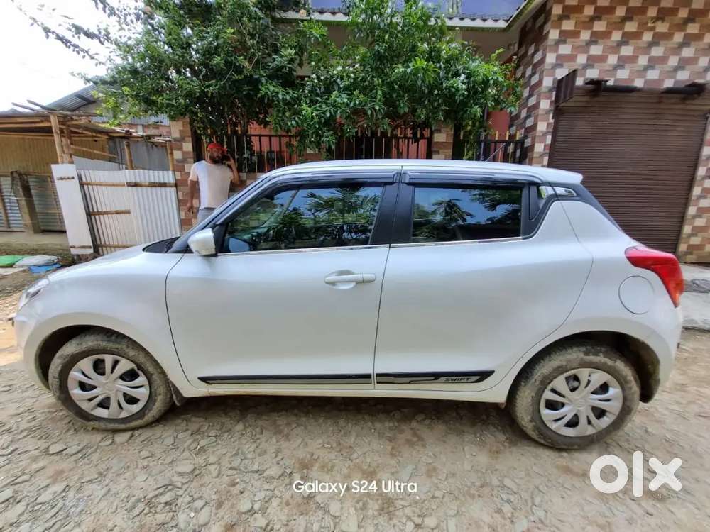 Swift 2023 Petrol Good Condition