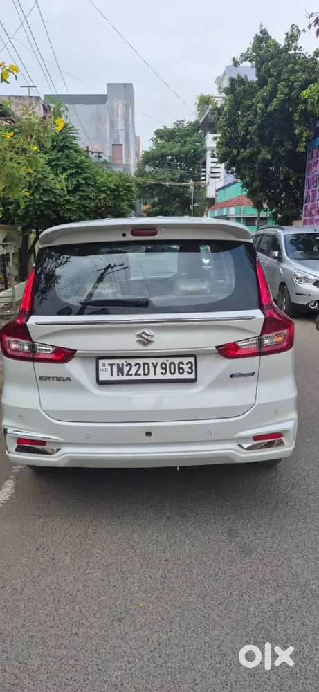 Maruti Suzuki Ertiga Zxi 2023 19,000 Km Price Negotiable